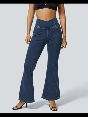 NWT Halara Flex™ High Waisted Crossover Pocket Washed Flare Jeans Sz PL  #065